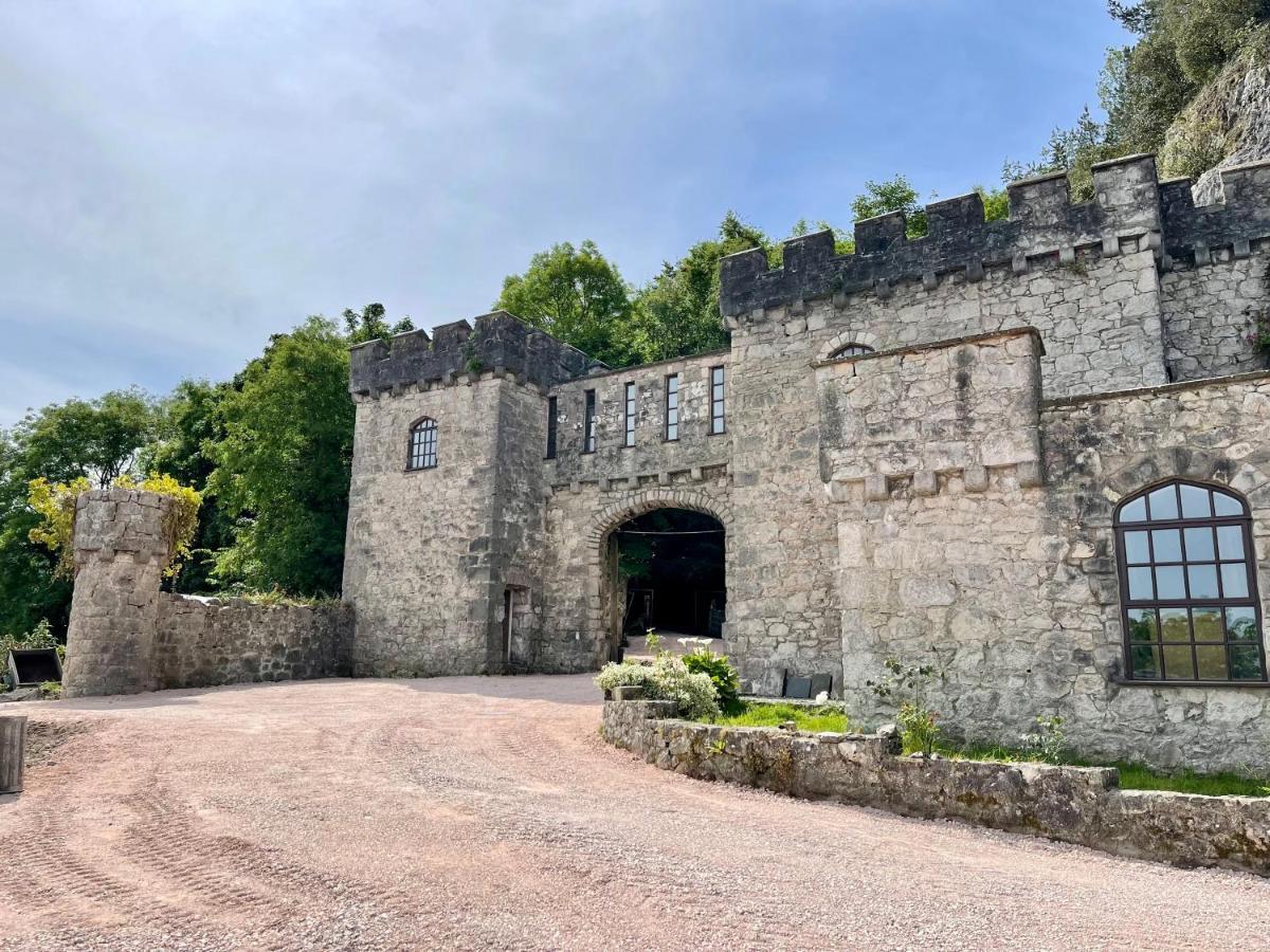Tan-yr-Ogo Gate Lodge, Gwrych Castle Llanddulas Zewnętrze zdjęcie
